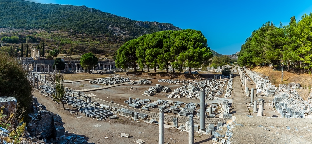 Why Was Ephesus Abandoned? The Decline of an Ancient Metropolis