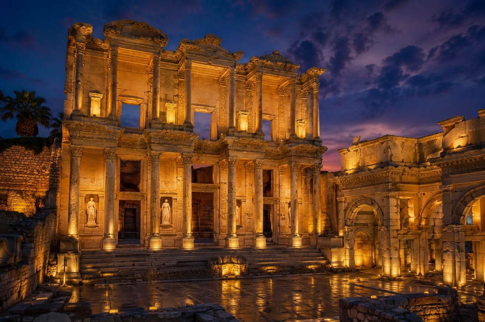 Ephesus at Night: Why an Evening Visit Is One of Turkey's Best Hidden Experiences