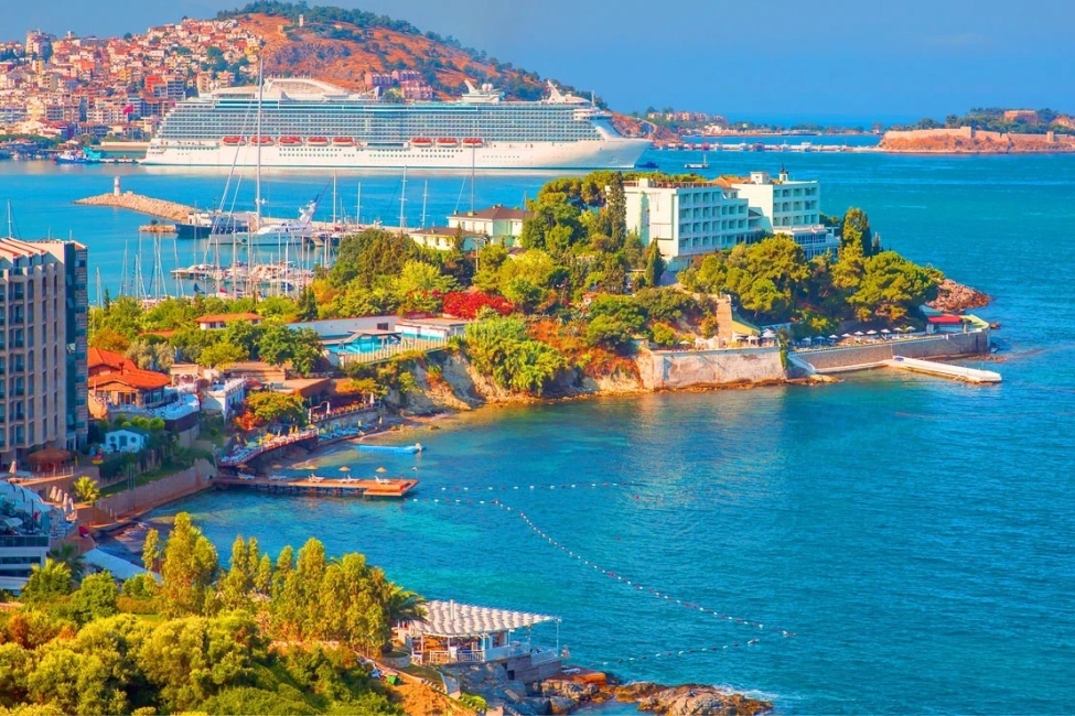Kuşadası Turkey Travel Guide: The Perfect Aegean Base for Explorers