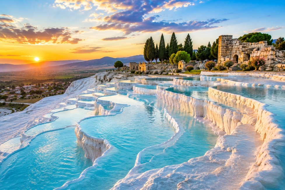 Pamukkale Turkey: The Complete Guide to the Cotton Castle and Hierapolis