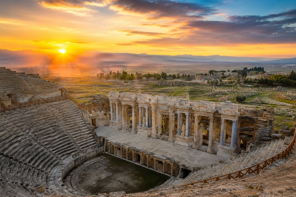 Pamukkale Day Tour from Izmir: The Complete Planning Guide