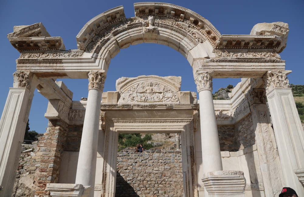 Ephesus Day Trip from Istanbul: Best Tours, Flights & Travel Options