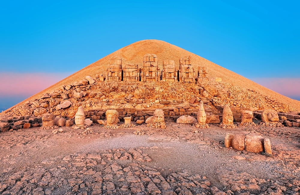 Mount Nemrut, Urfa, Diyarbakır, Mardin Tour