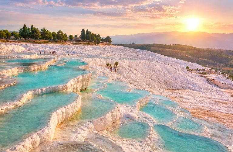 Pamukkale Day Trip from Izmir: How to Get There & Best Tour
