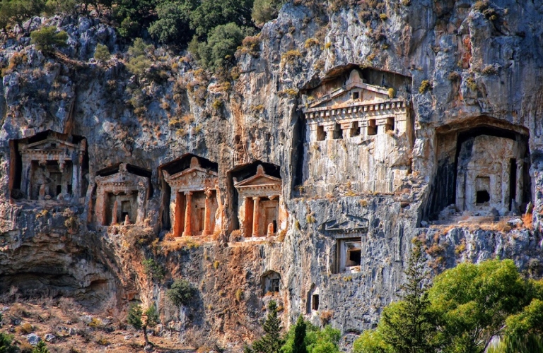 The Ancient Rock Tombs of Dalyan: Secrets of the Kings Who Ruled Ancient Cari